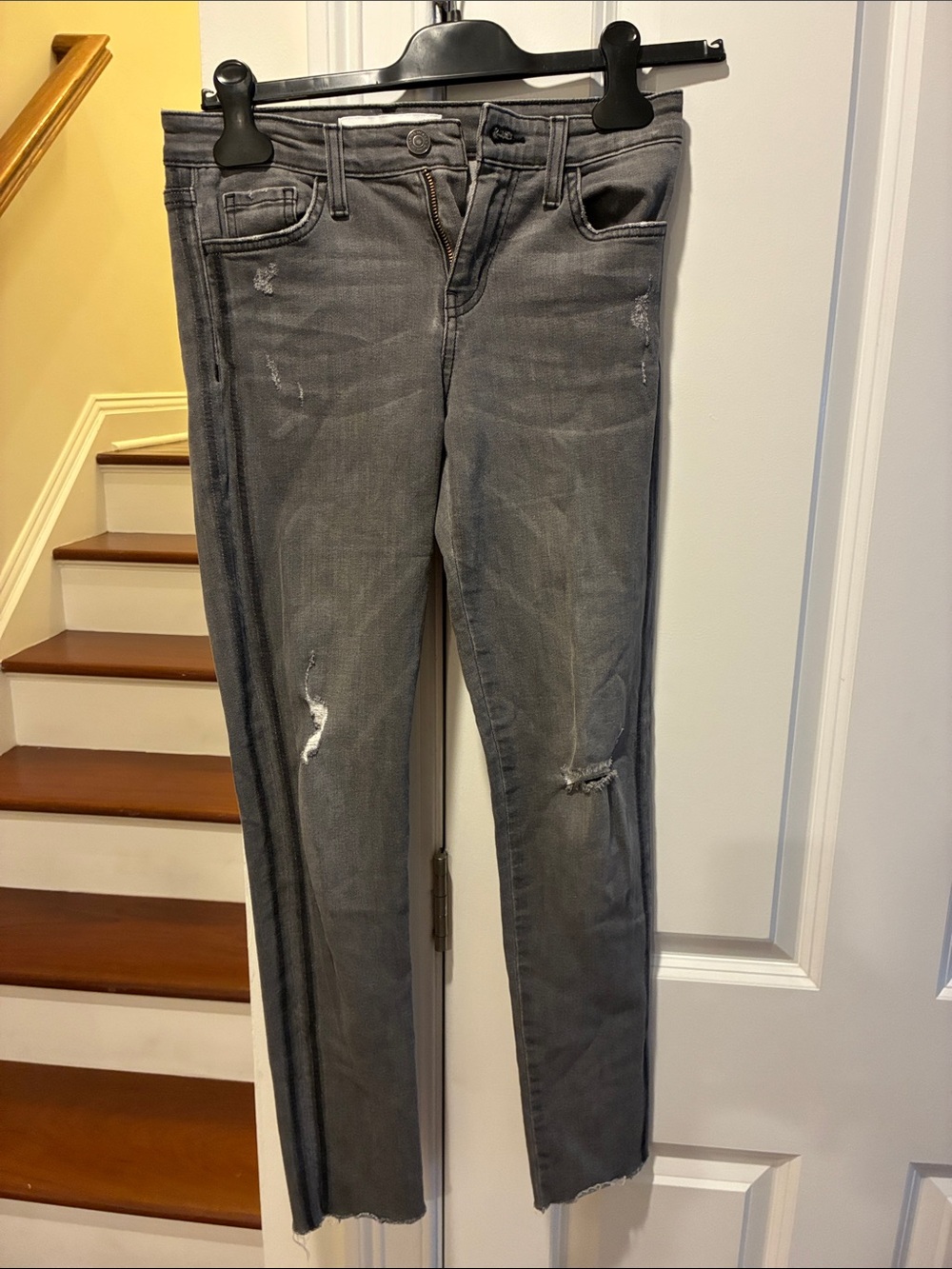 Women's Flying Monkey Gray Distressed Slim Jeans Sz 25